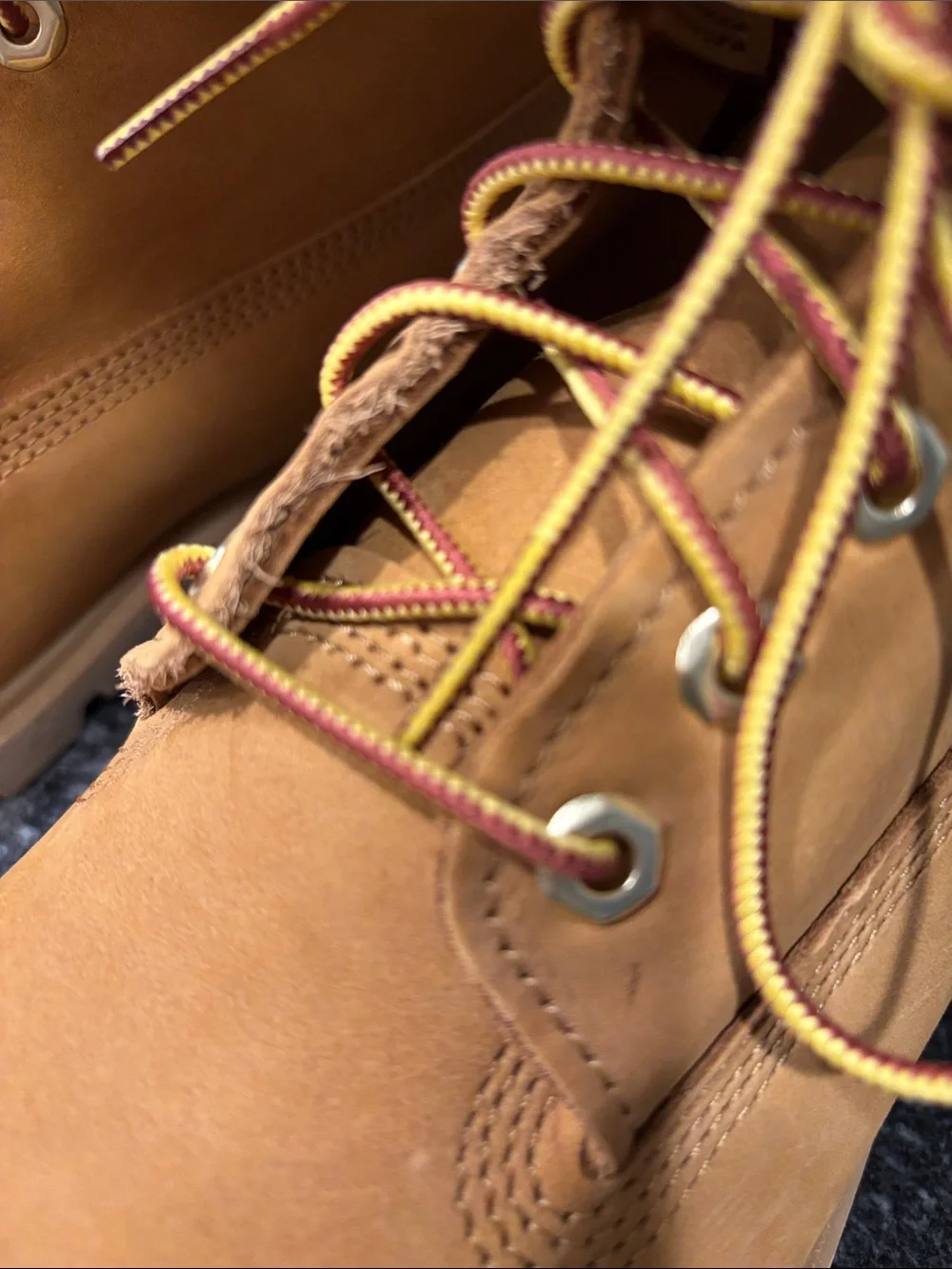 Men's Timberland® Classic 6-Inch Waterproof Boot – Wheat Nubuck – Size 11 – NEW